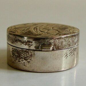 Sterling Silver 925 Pill Box Trinket Keepsake Jewellery Floral Etched NEW NWT